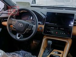 تويوتا أفالون